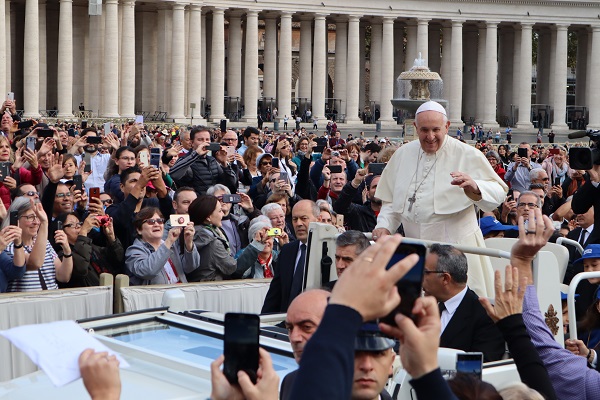 Pope Francis Wednesday Audience Select International Tours Pope Francis Wednesday Audience Select International Tours