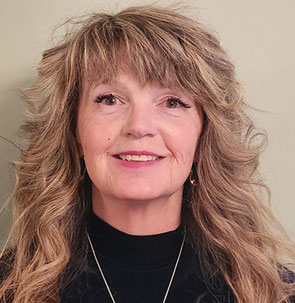 Ellen Holmes Steeves-LeBlanc Select International Tours